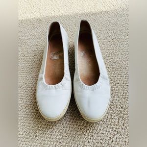 Gabor White Loafer